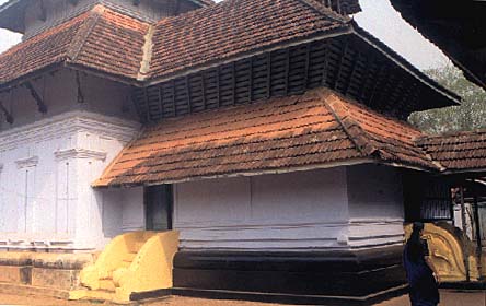 Mukhamandapa